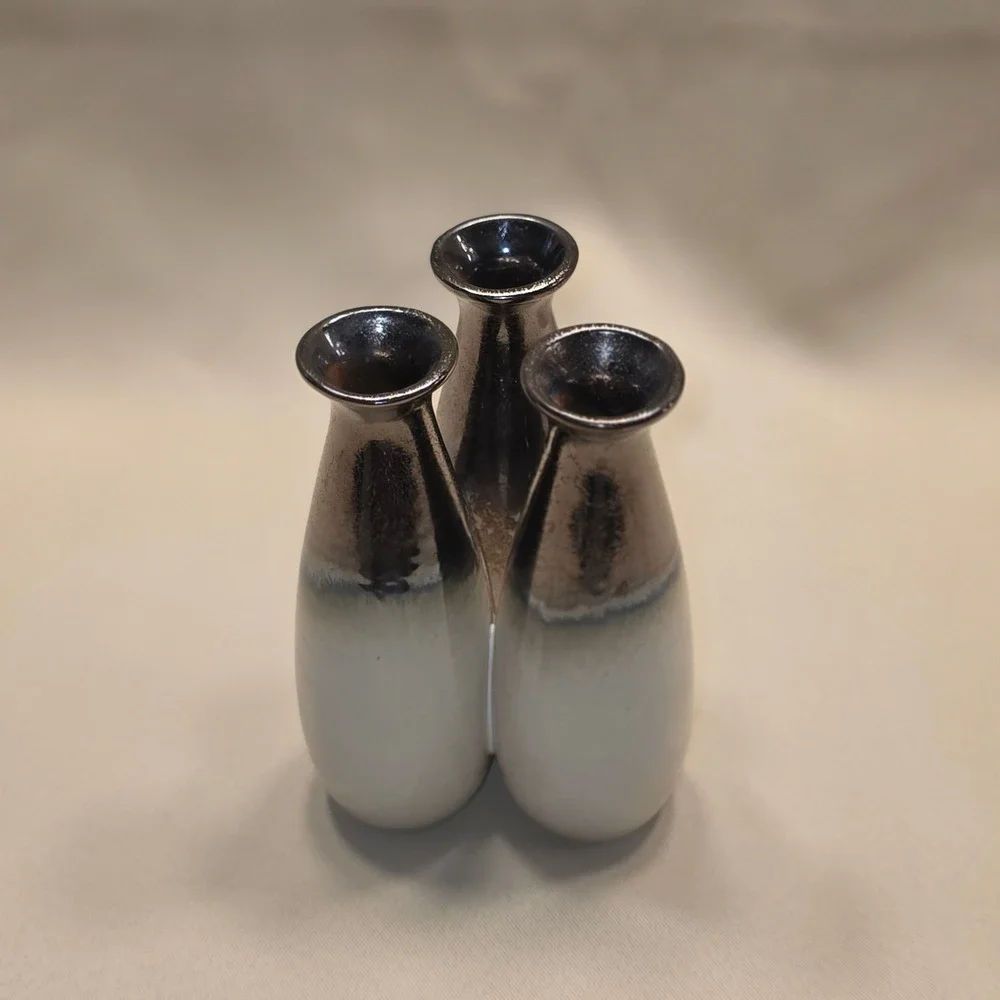 Modern Triple Connected Ceramic Bud Vase Metallic Bronze‎ Ombre White Two Tone